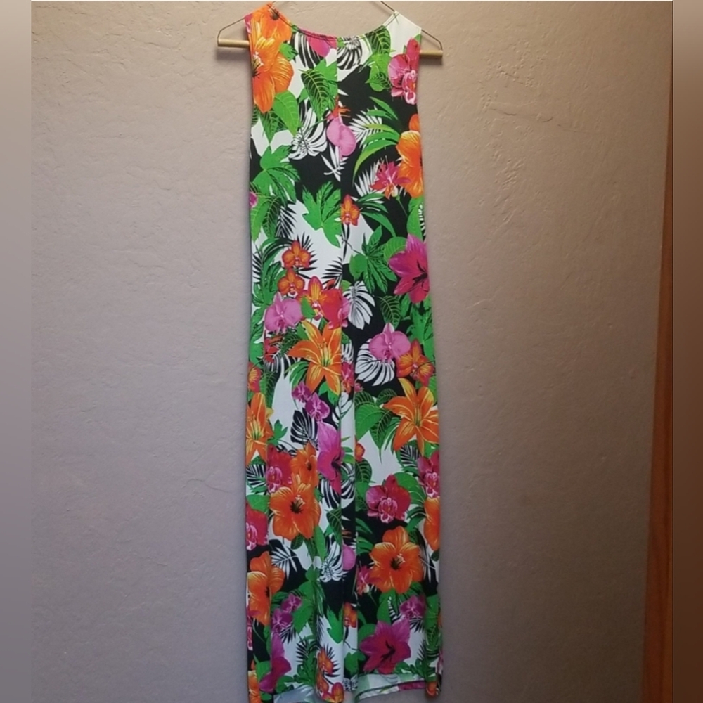 MAXI DRESS TROPICAL FLOWERS , Sz S, Pink,orange,green,Black Sleeveless CL#49